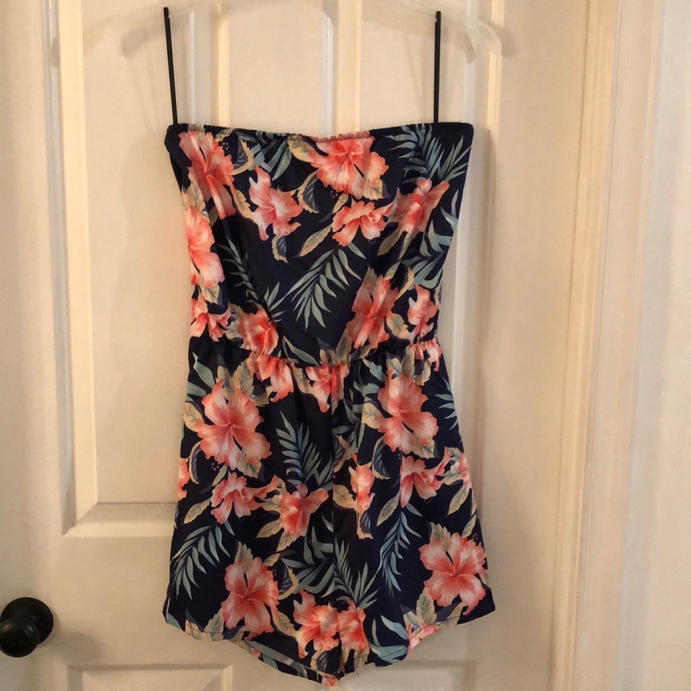Shein Floral🥳HP🥳Romper